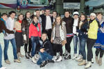 Катание молодёжи на коньках (15.01.2013)