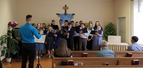 Поездка молодёжного  хора в г. п. Руденск